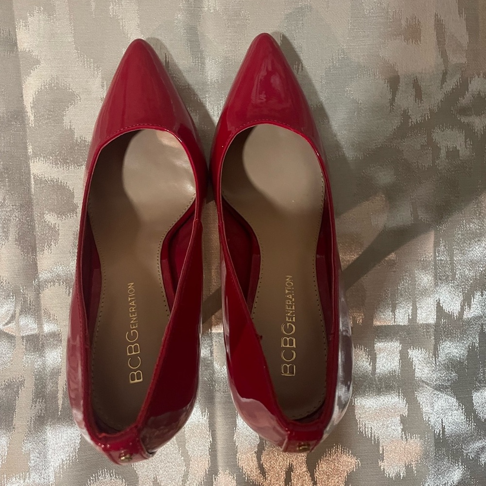 Bright Red stiletto heels by BCBGeneration. - Picture 4 of 6